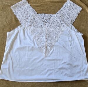 Elegant White Lace Chemise